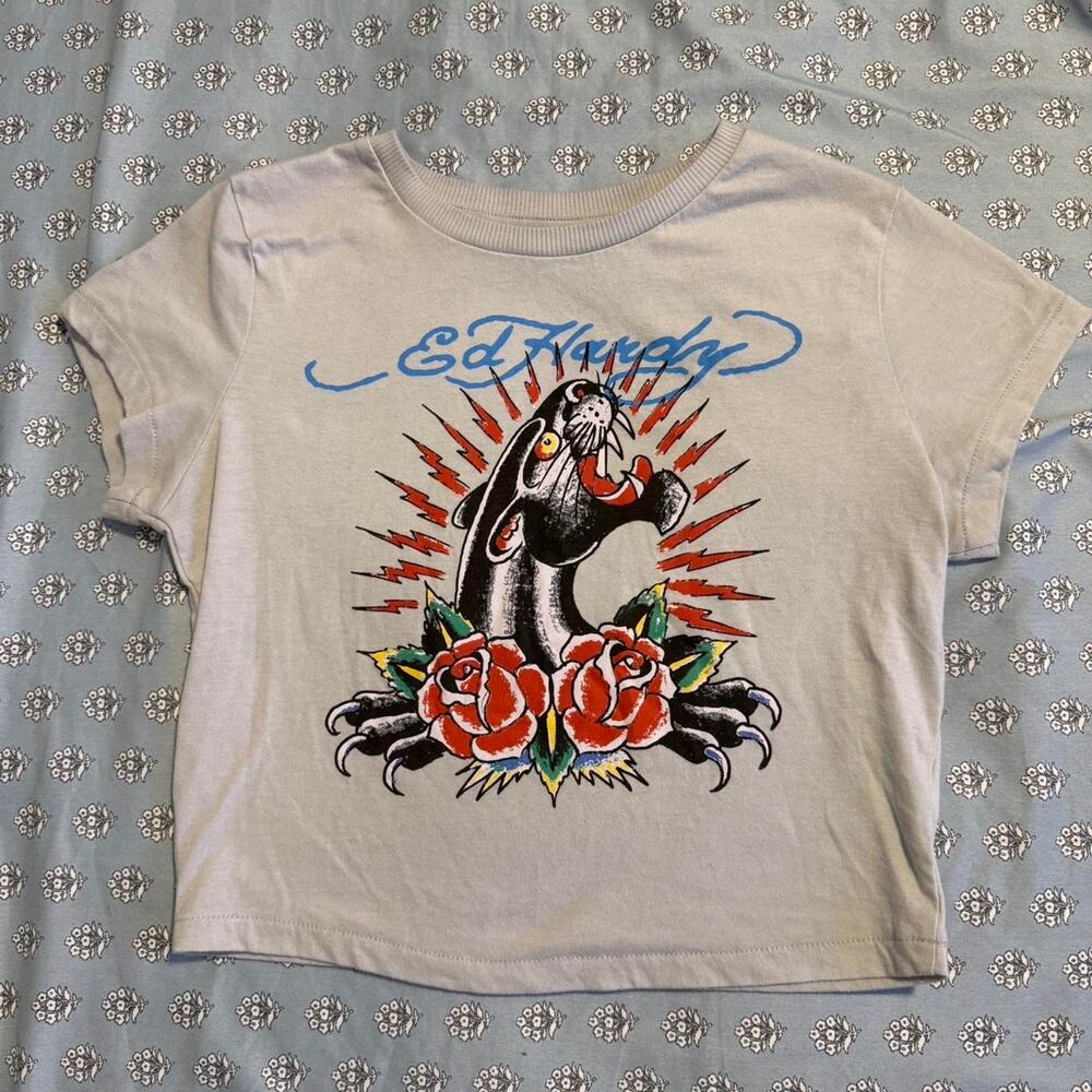 Y2k jaguar gray baby tee